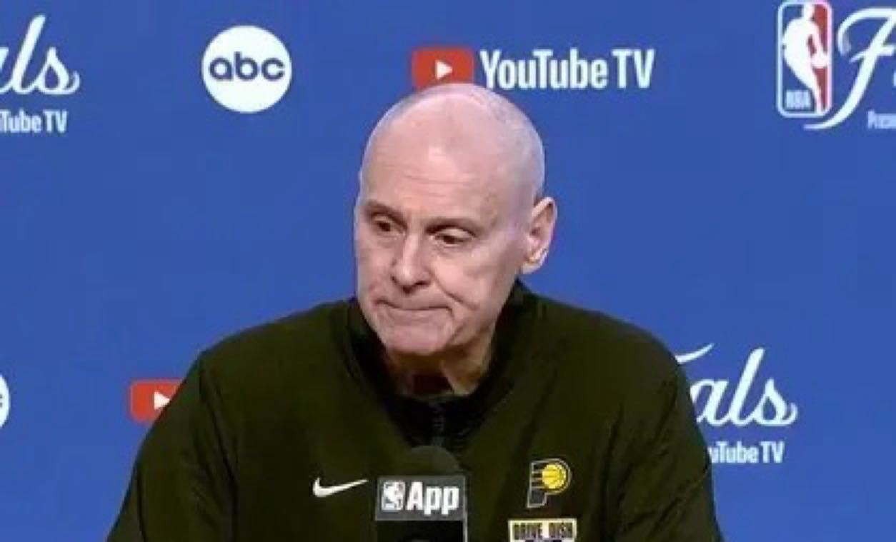 裂将缺席下, 他带领球队 裂将缺席下, 他带领球队