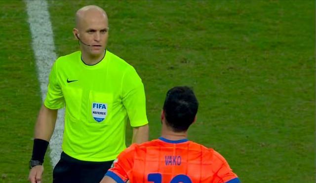 现多位外籍, 鲁大战, 外籍裁判的 现多位外籍, 鲁大战, 外籍裁判的