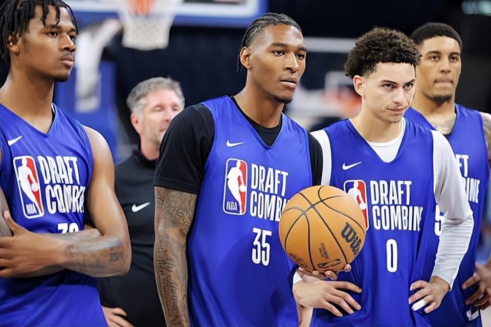 OvpFM, QAA OvpFM, QAA